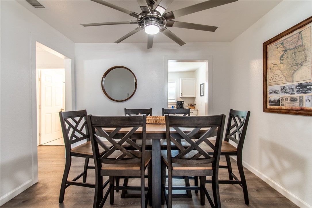 4321 Harry St Property Photo 6