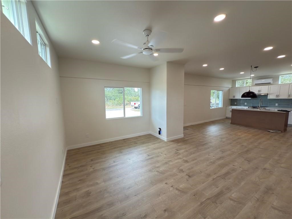 18 Poolside Circ Property Photo 5