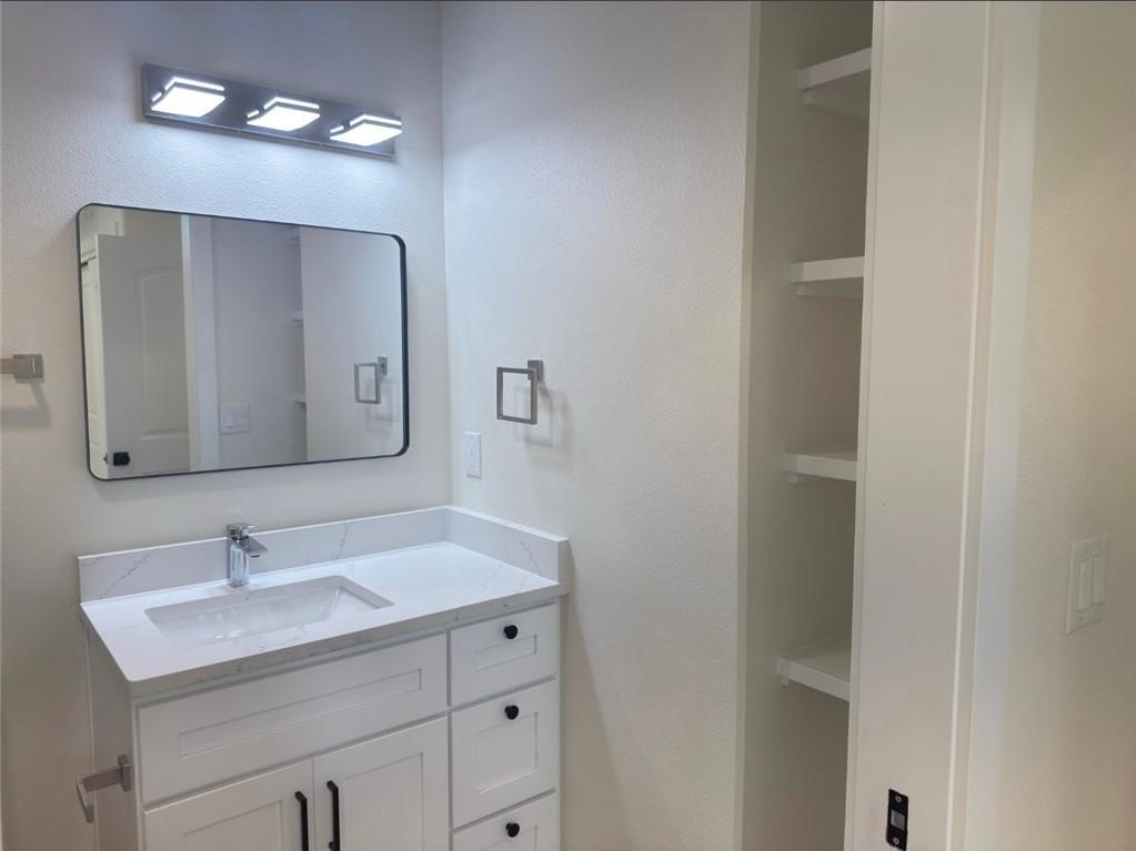 18 Poolside Circ Property Photo 10