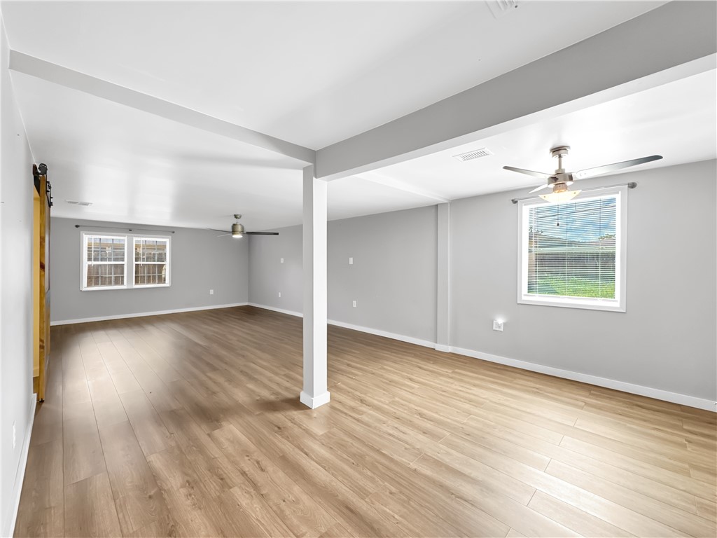 3917 Pyle Dr Property Photo 12