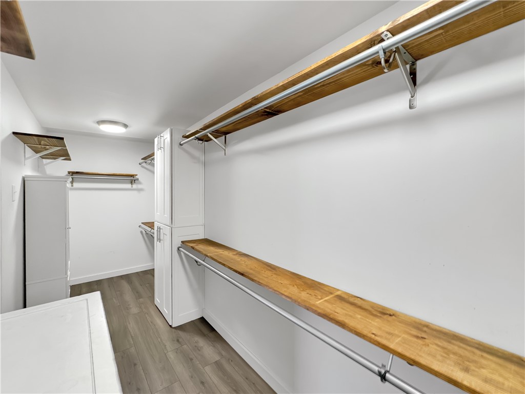 3917 Pyle Dr Property Photo 14