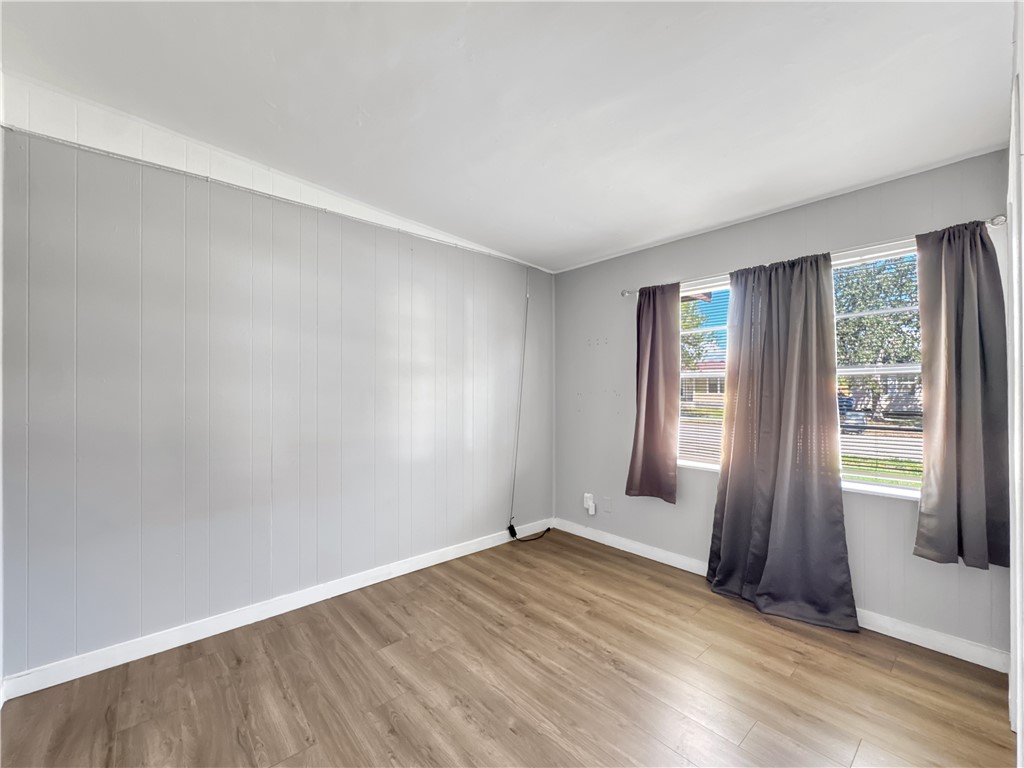 3917 Pyle Dr Property Photo 18