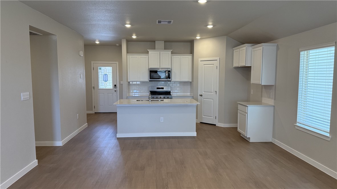 1345 Remys St Property Photo 3