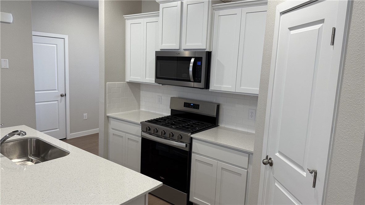 1345 Remys St Property Photo 6