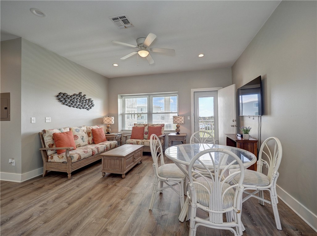 1107 Eleventh St 32 Property Photo 10