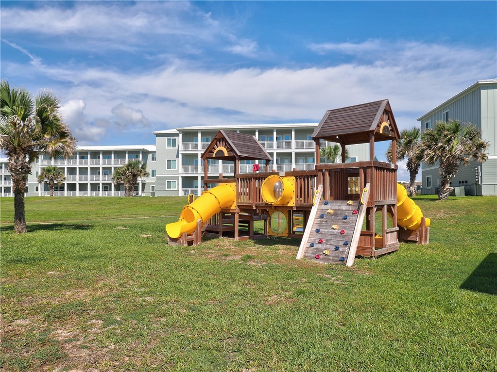 1107 Eleventh St 32 Property Photo 28