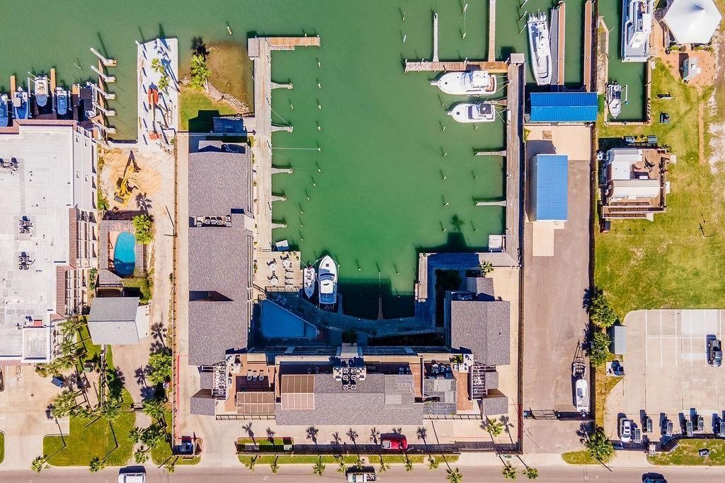 200 West Cotter Ave C3 Property Photo 6