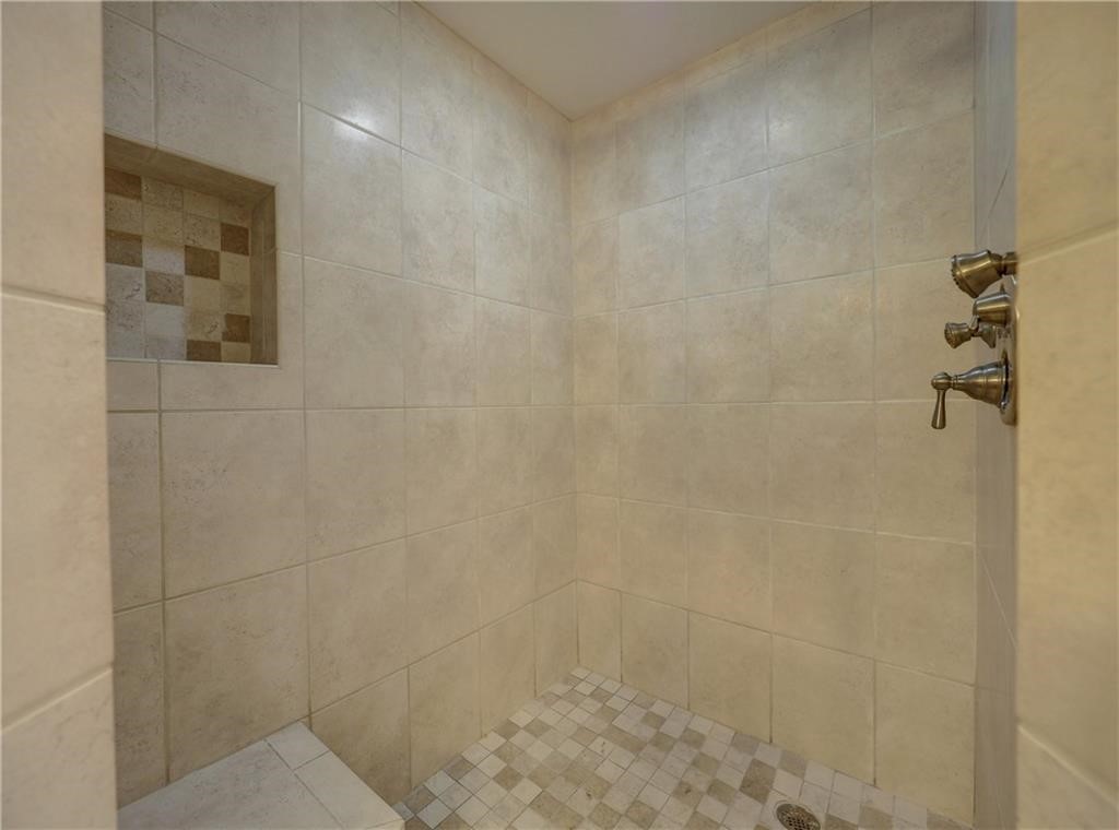 200 West Cotter Ave C3 Property Photo 21