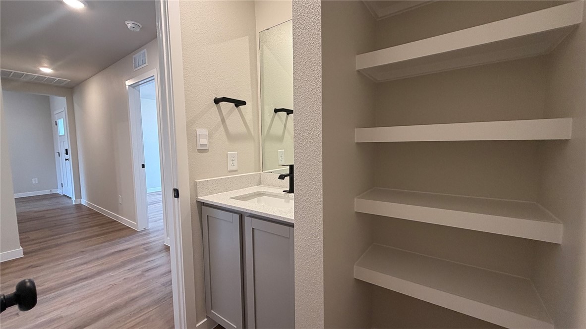 3533 Sahar Lake Dr Property Photo 12