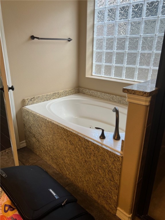 8029 Sir Greg Dr Property Photo 20