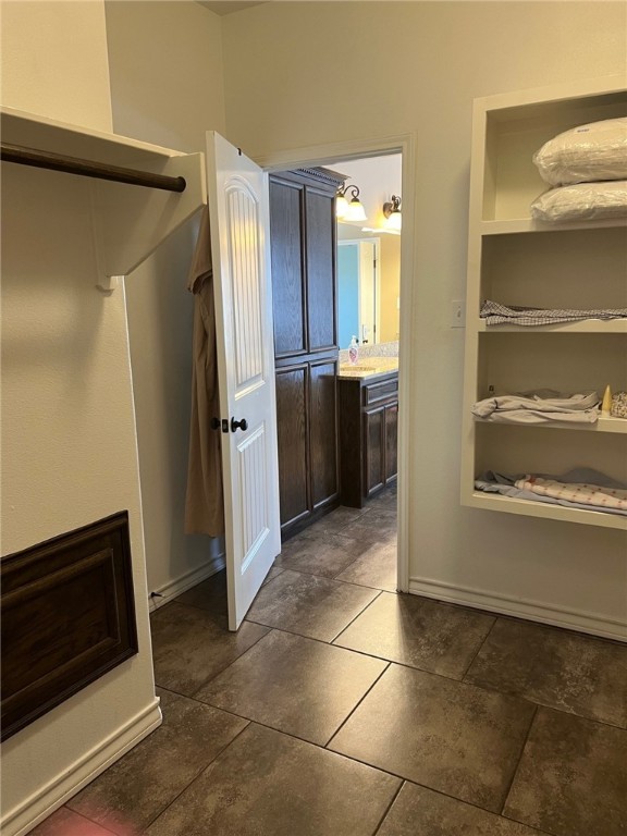 8029 Sir Greg Dr Property Photo 22