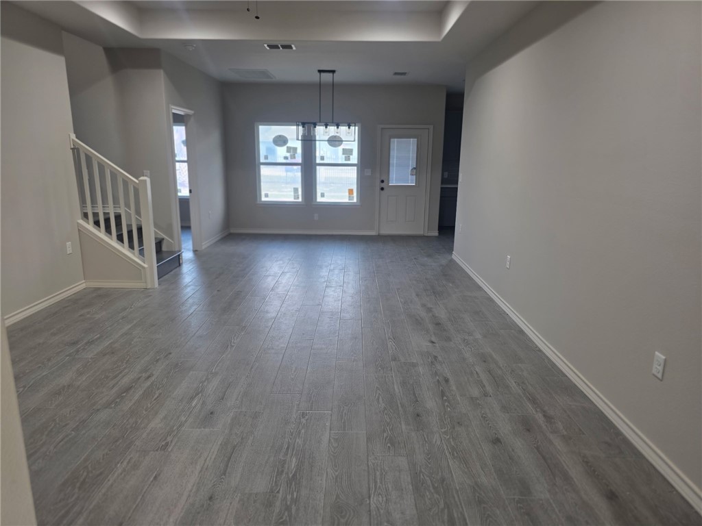 714 Mereet Dr Property Photo 5