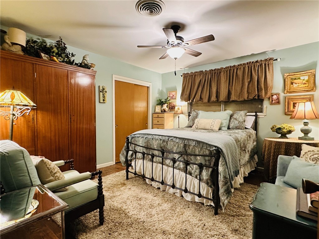 434 Troy Dr Property Photo 16