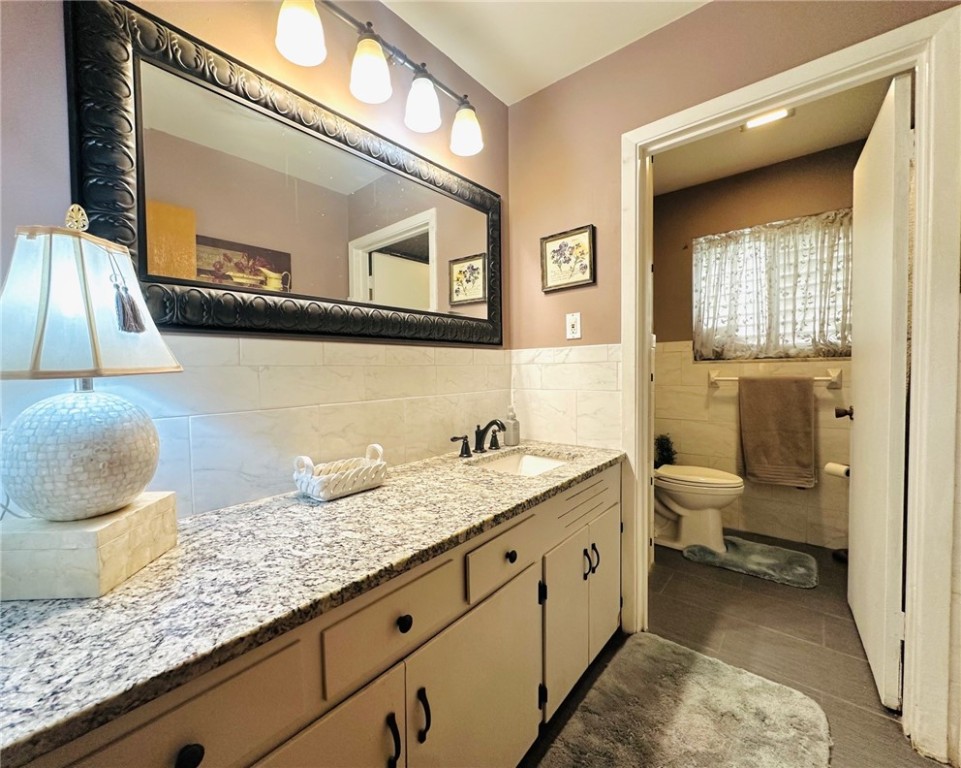 434 Troy Dr Property Photo 17