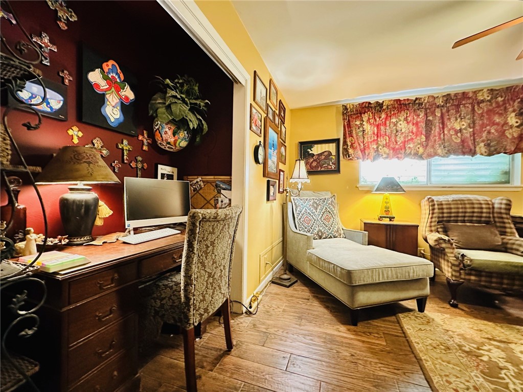 434 Troy Dr Property Photo 21