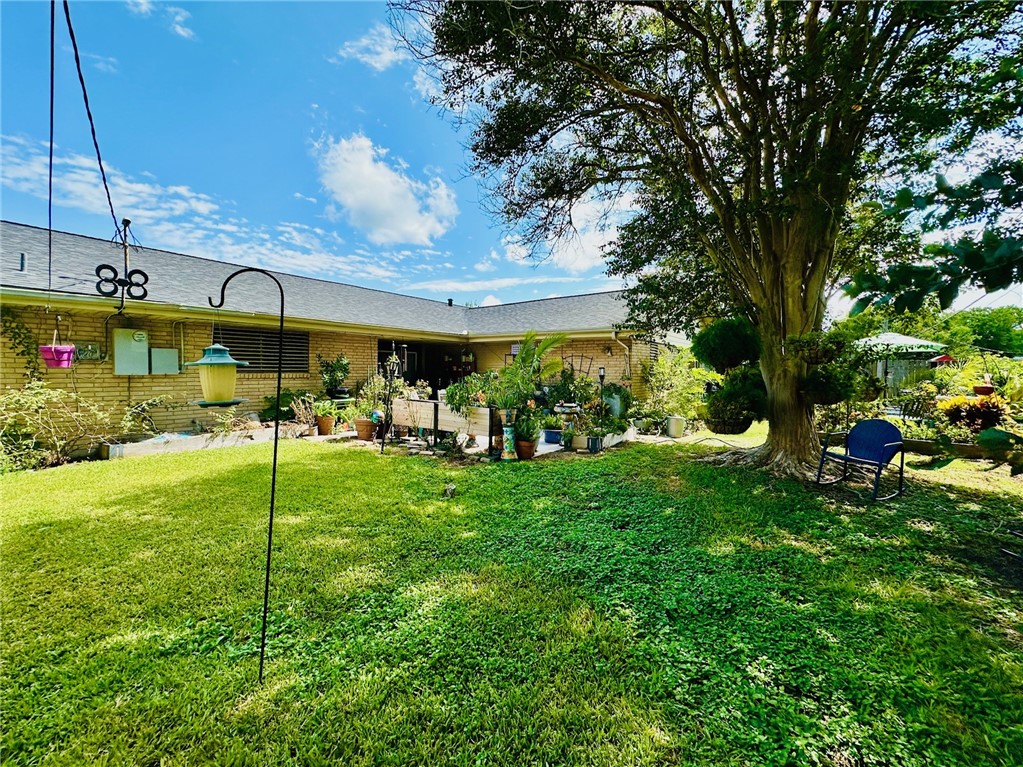 434 Troy Dr Property Photo 25