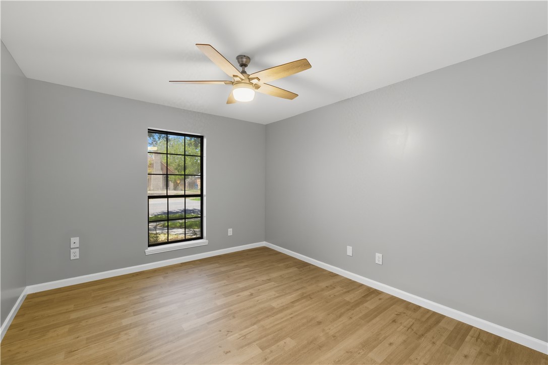 6710 Deerwood Dr Property Photo 25