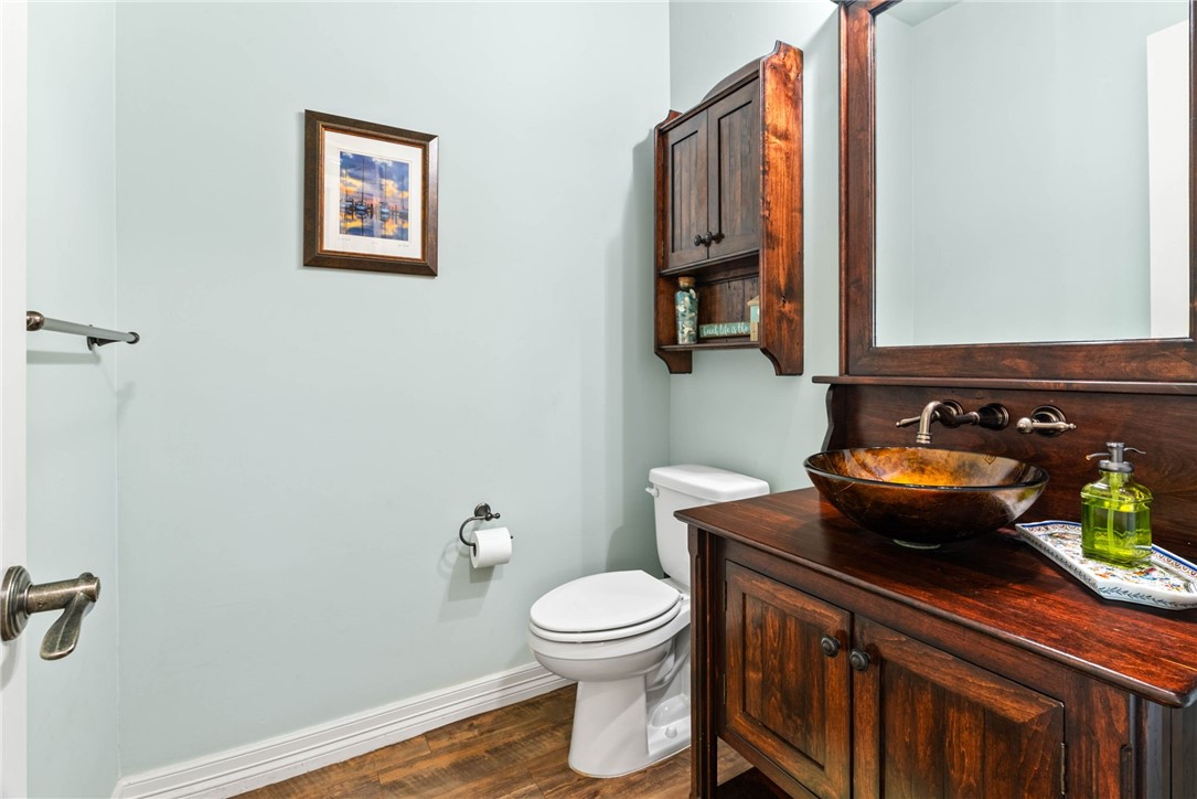 502 Sailhouse Way Property Photo 11