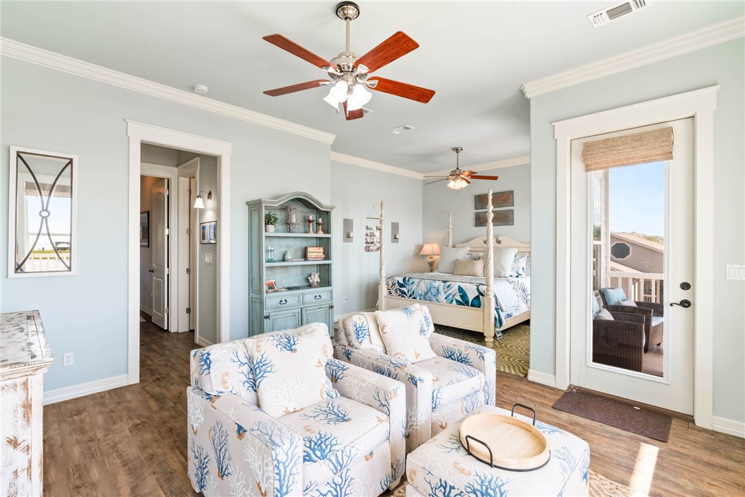 502 Sailhouse Way Property Photo 22