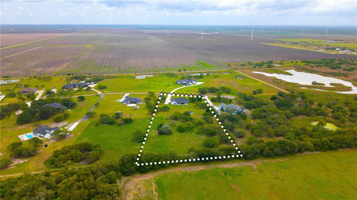 921 Santa Cruz Lane Property Photo 23