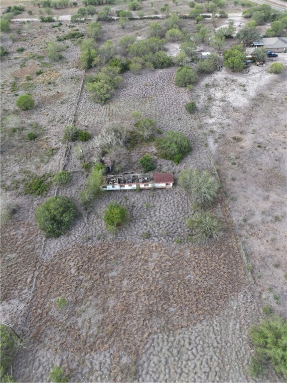 00 Fm Rd 1833 Property Photo 1