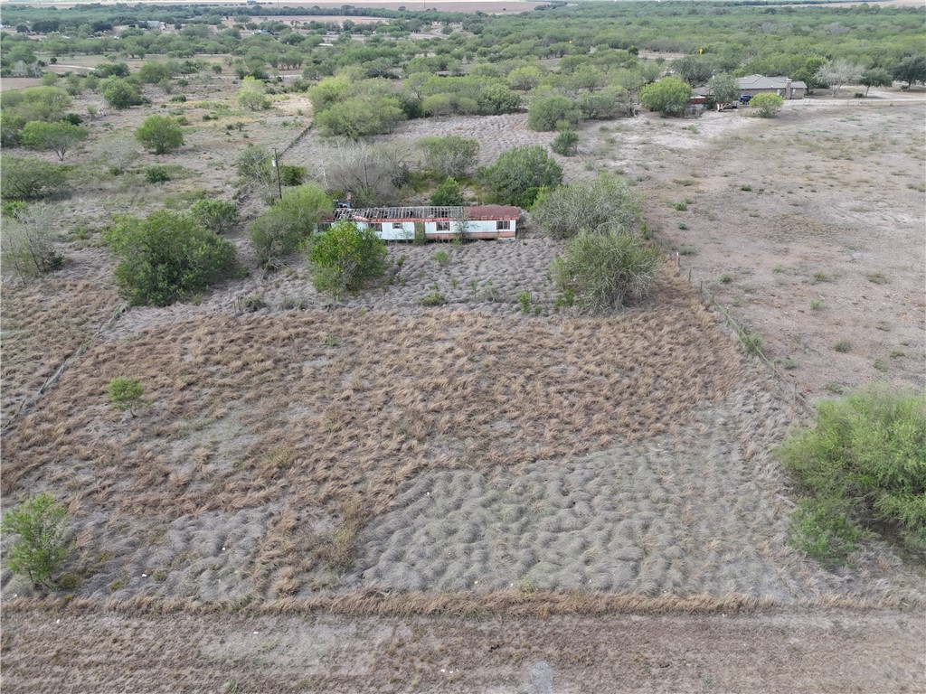 00 Fm Rd 1833 Property Photo 8