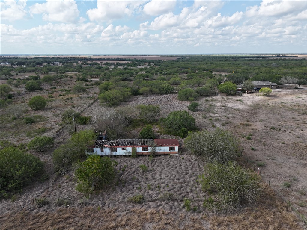 00 Fm Rd 1833 Property Photo 14