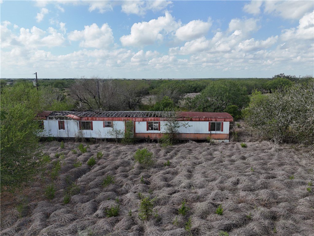 00 Fm Rd 1833 Property Photo 15