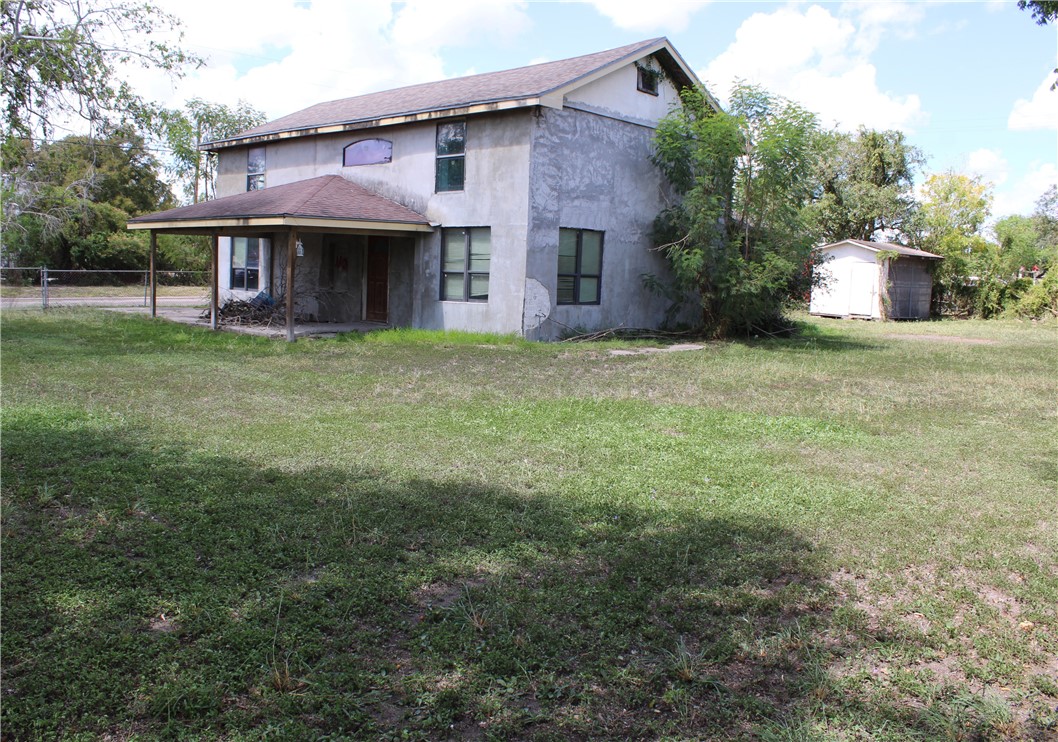 602 E Alice Property Photo 2