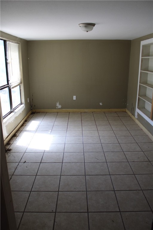 602 E Alice Property Photo 4