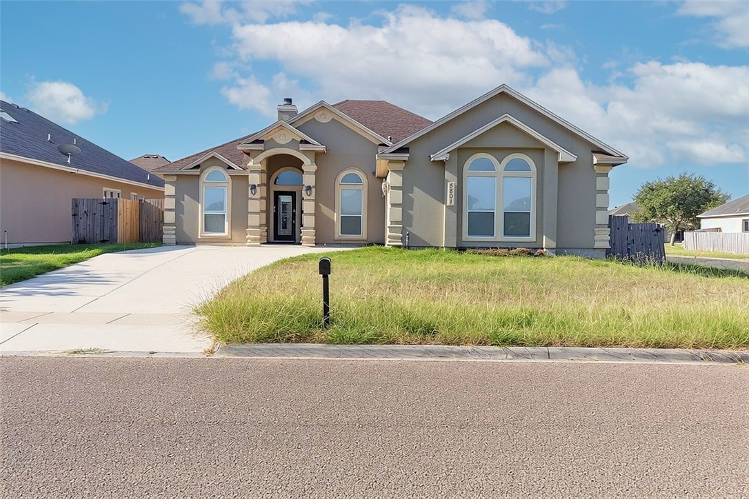 5801 Aava Dr Property Photo 1