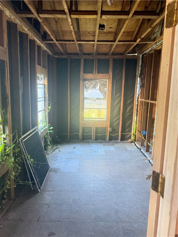 1020 Josephine St Property Photo 3