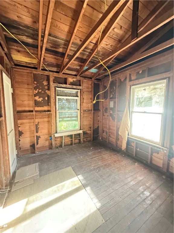 1020 Josephine St Property Photo 7