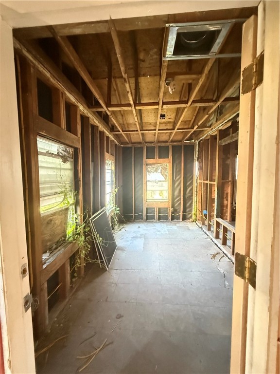 1020 Josephine St Property Photo 11