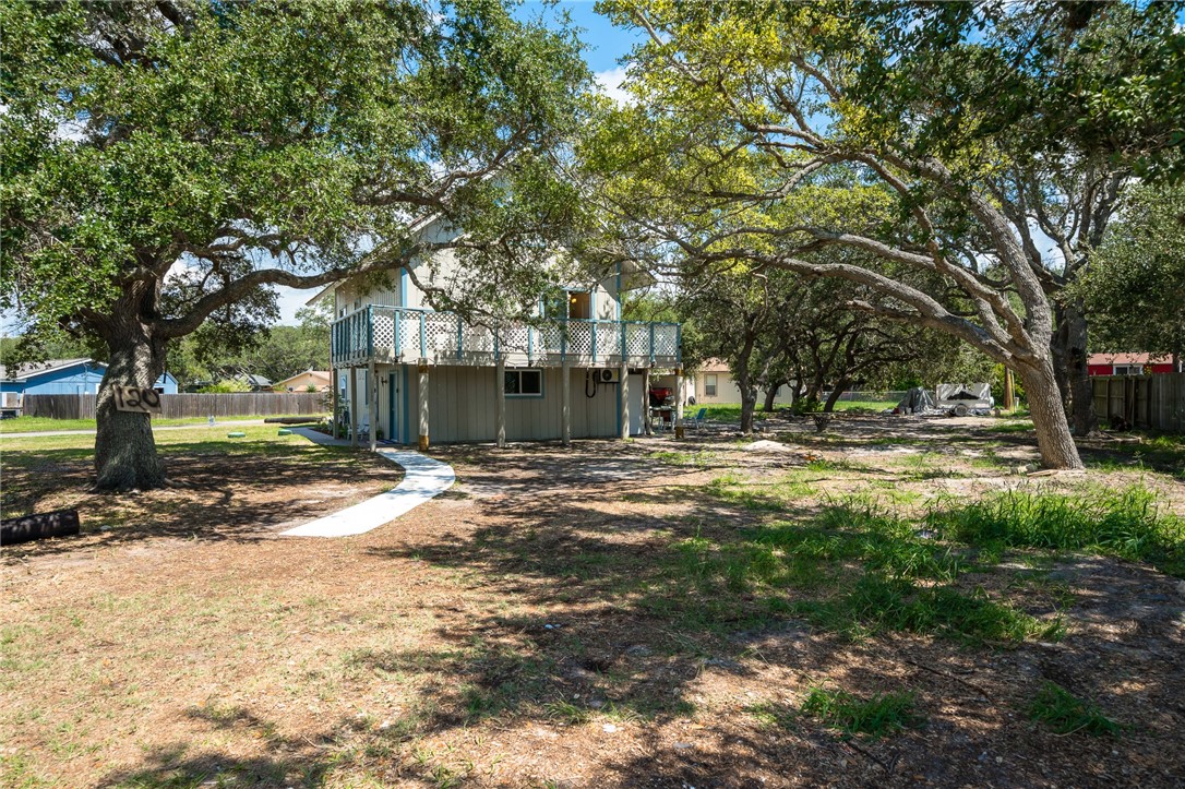 120 Retama Property Photo 3