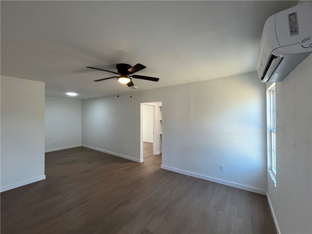 1507 10th St 1 Property Photo 2