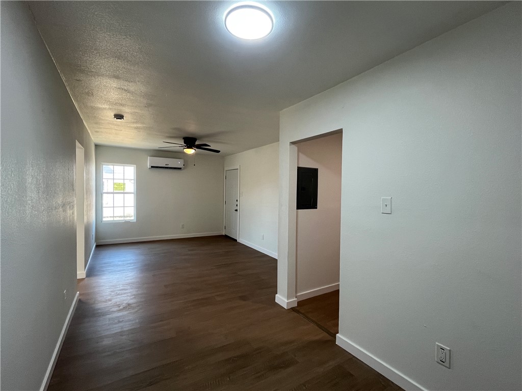 1507 10th St 1 Property Photo 4