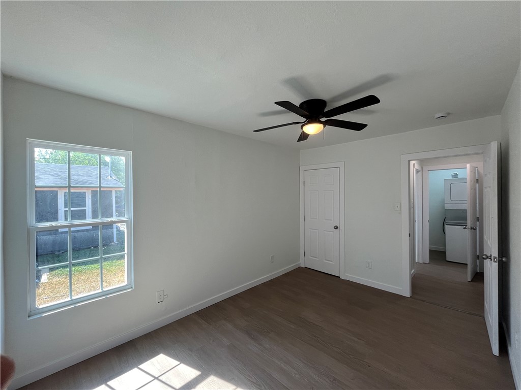 1507 10th St 1 Property Photo 8