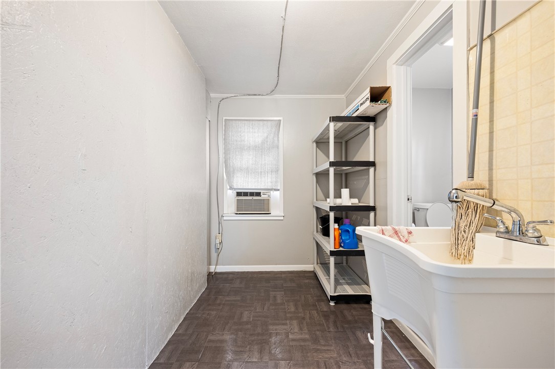 519 Avenue B Property Photo 16