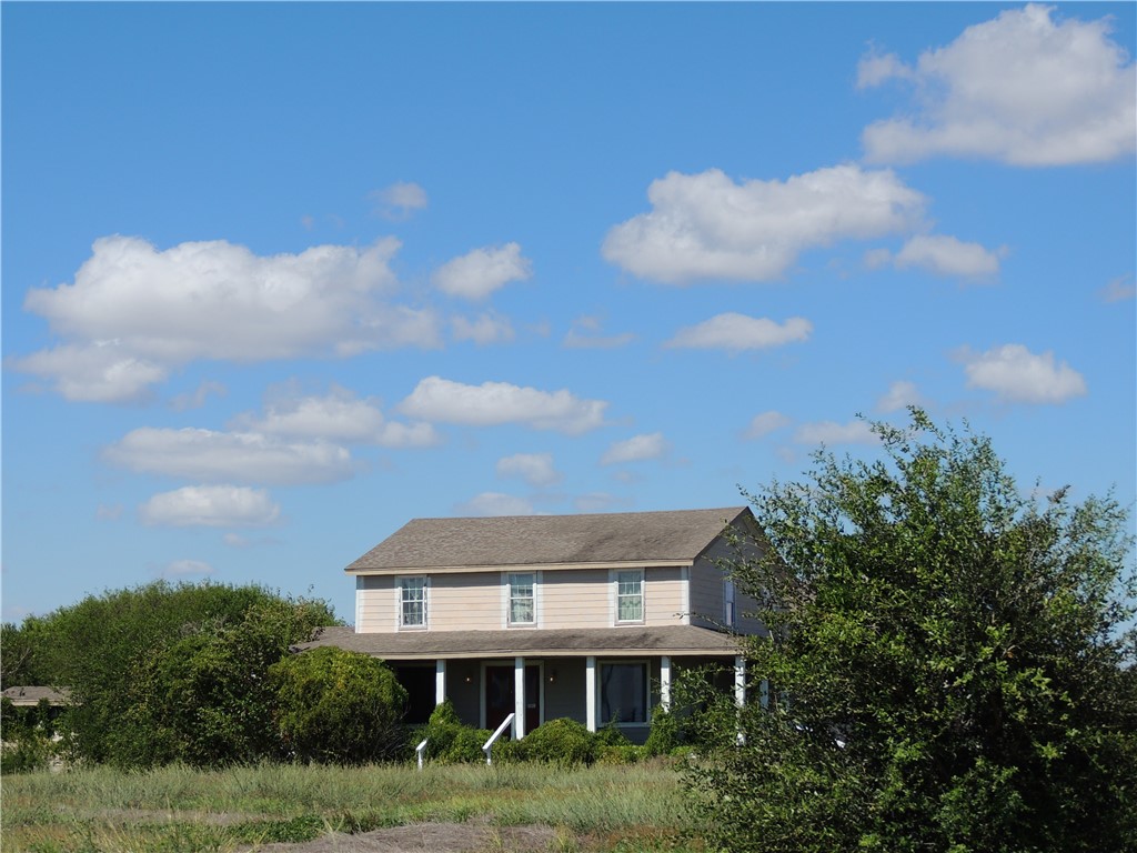 7742 Lang Property Photo 2
