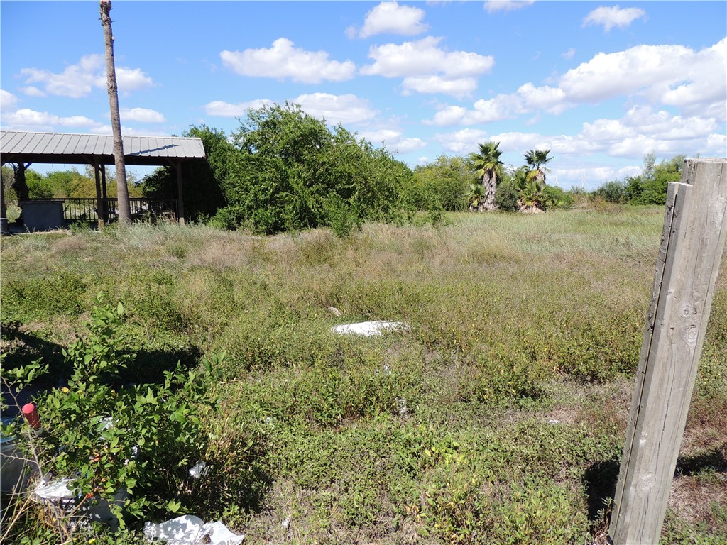7742 Lang Property Photo 6