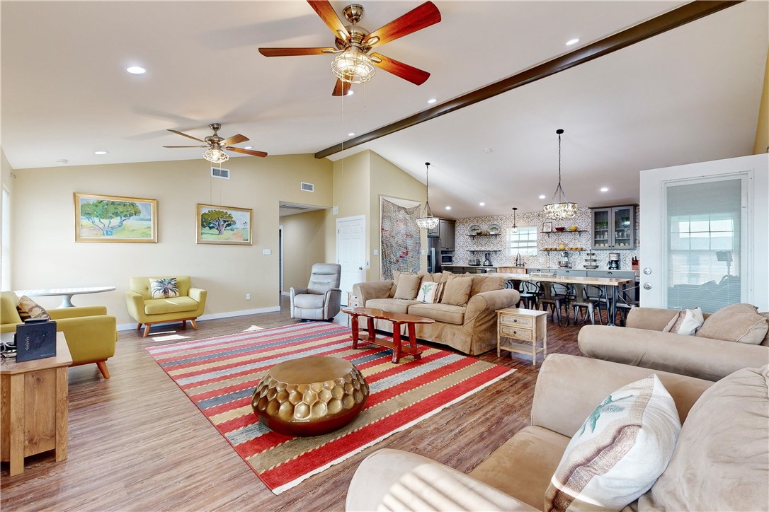 370, 374 Copano Ridge Road Property Photo 4