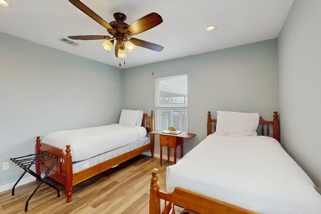 370, 374 Copano Ridge Road Property Photo 34