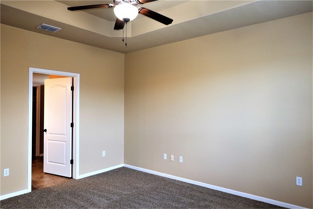 1006 Imperial St Property Photo 18