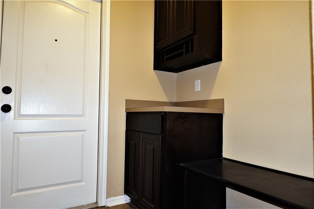 1006 Imperial St Property Photo 26