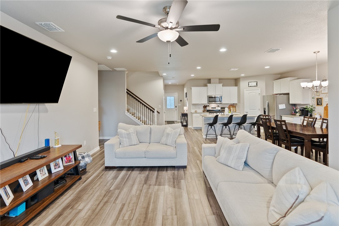 7221 Tristan Dr Property Photo 8