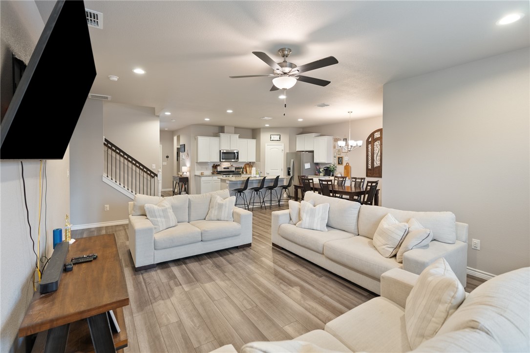 7221 Tristan Dr Property Photo 9