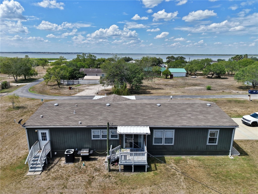 130 Hawkins Dr Property Photo 39