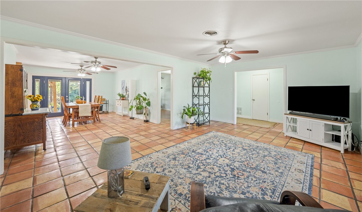 106 Georgia Pl Property Photo 4