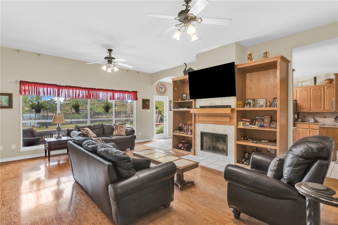 7706 Starnberg Lake Dr Property Photo 5